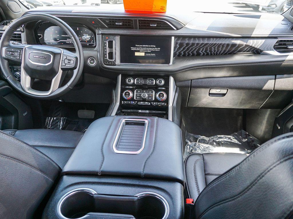 used 2023 GMC Yukon XL car, priced at $61,492
