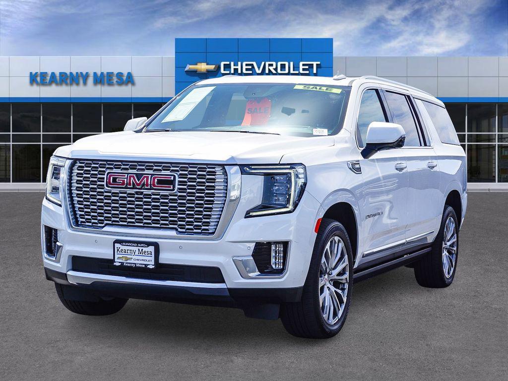used 2023 GMC Yukon XL car, priced at $61,492