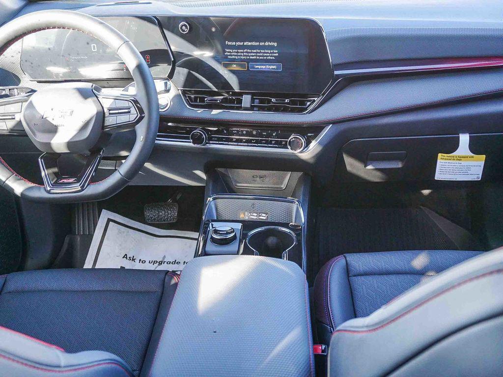 new 2026 Chevrolet Equinox car, priced at $32,615