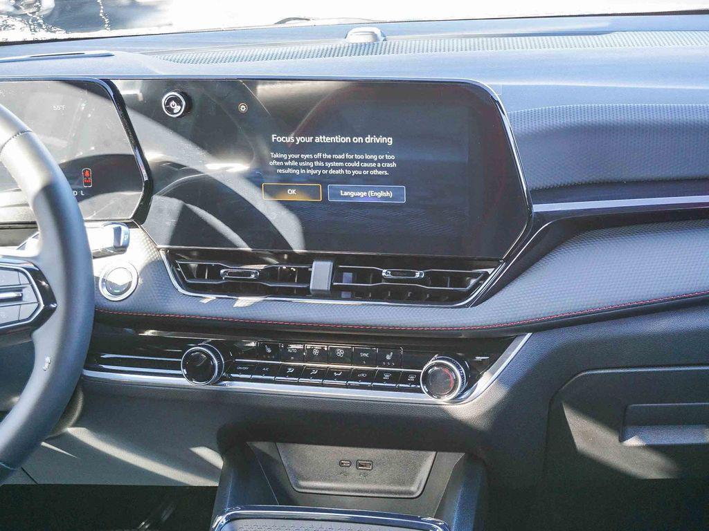 new 2026 Chevrolet Equinox car, priced at $32,615