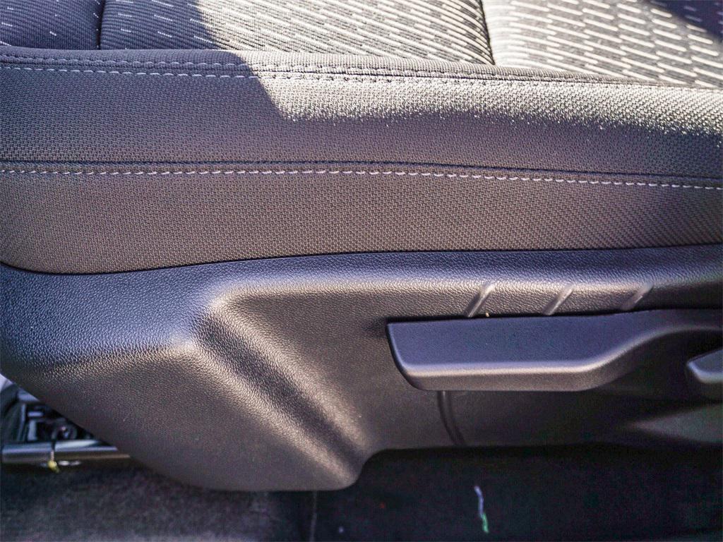 new 2026 Chevrolet Equinox car, priced at $27,865