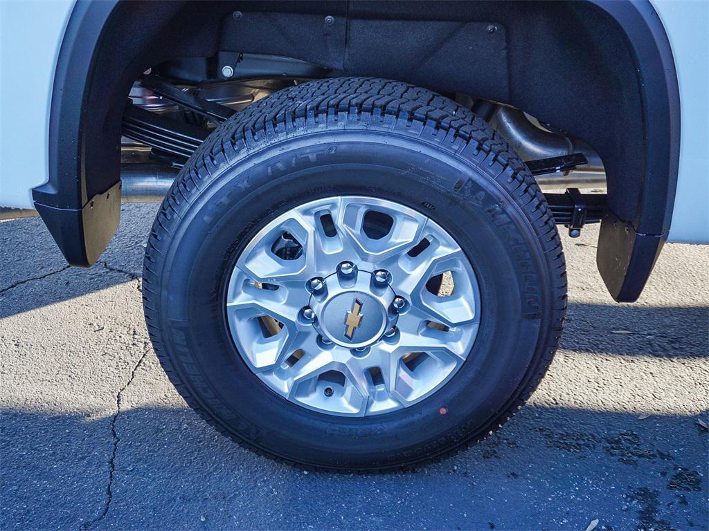 new 2026 Chevrolet Silverado 3500 car, priced at $79,915