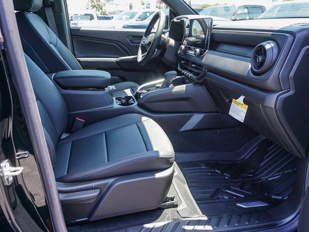 new 2026 Chevrolet Colorado car, priced at $44,435