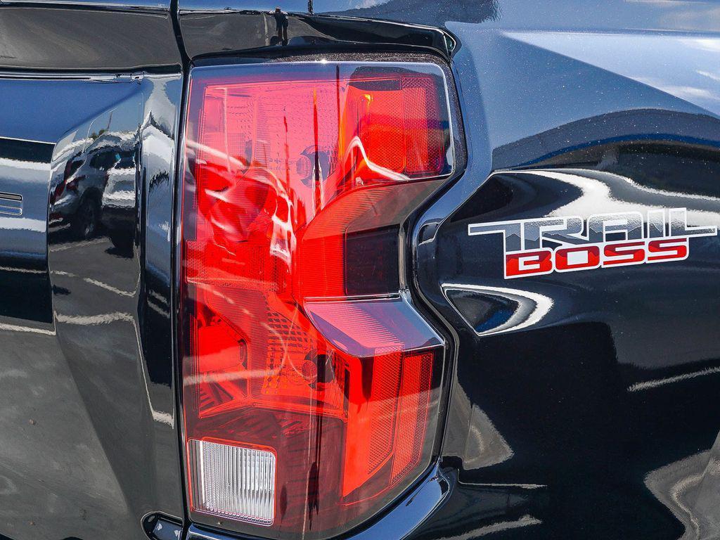 new 2026 Chevrolet Colorado car, priced at $44,435