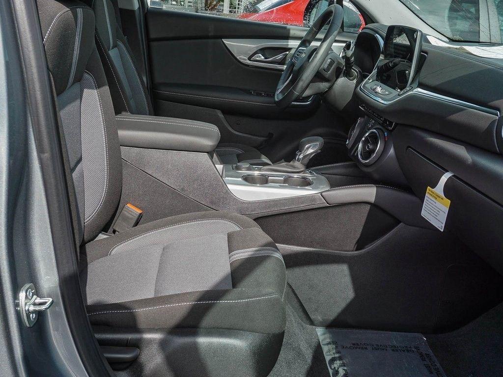 new 2026 Chevrolet Blazer car, priced at $30,595