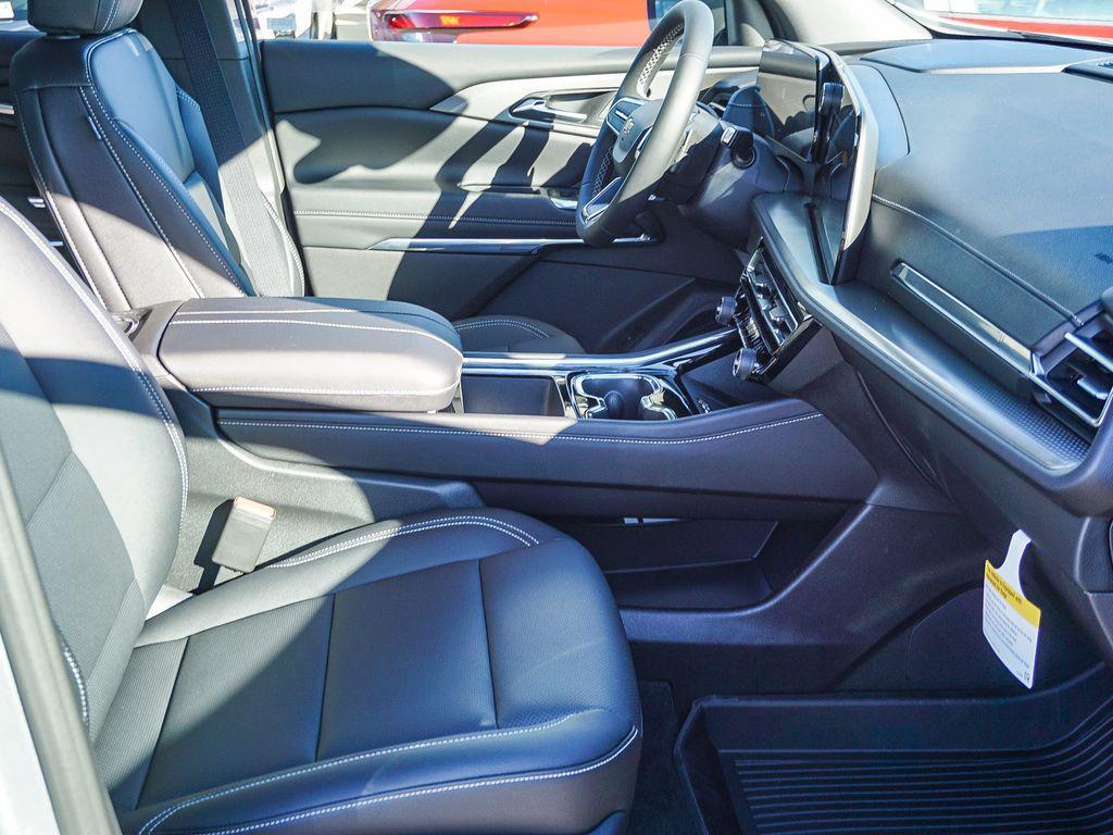 new 2026 Chevrolet Traverse car, priced at $38,998