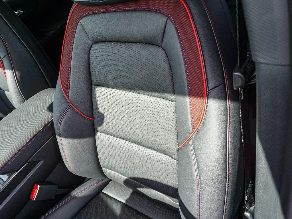 new 2026 Chevrolet Equinox car, priced at $32,235