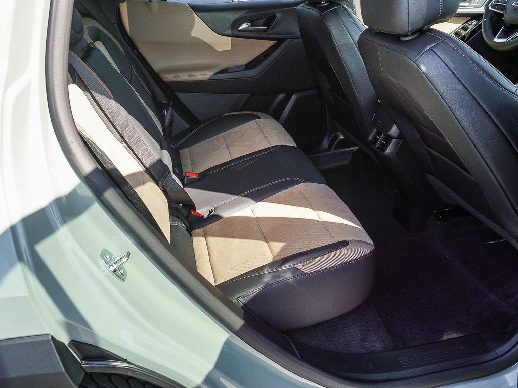 new 2026 Chevrolet Equinox car, priced at $32,235