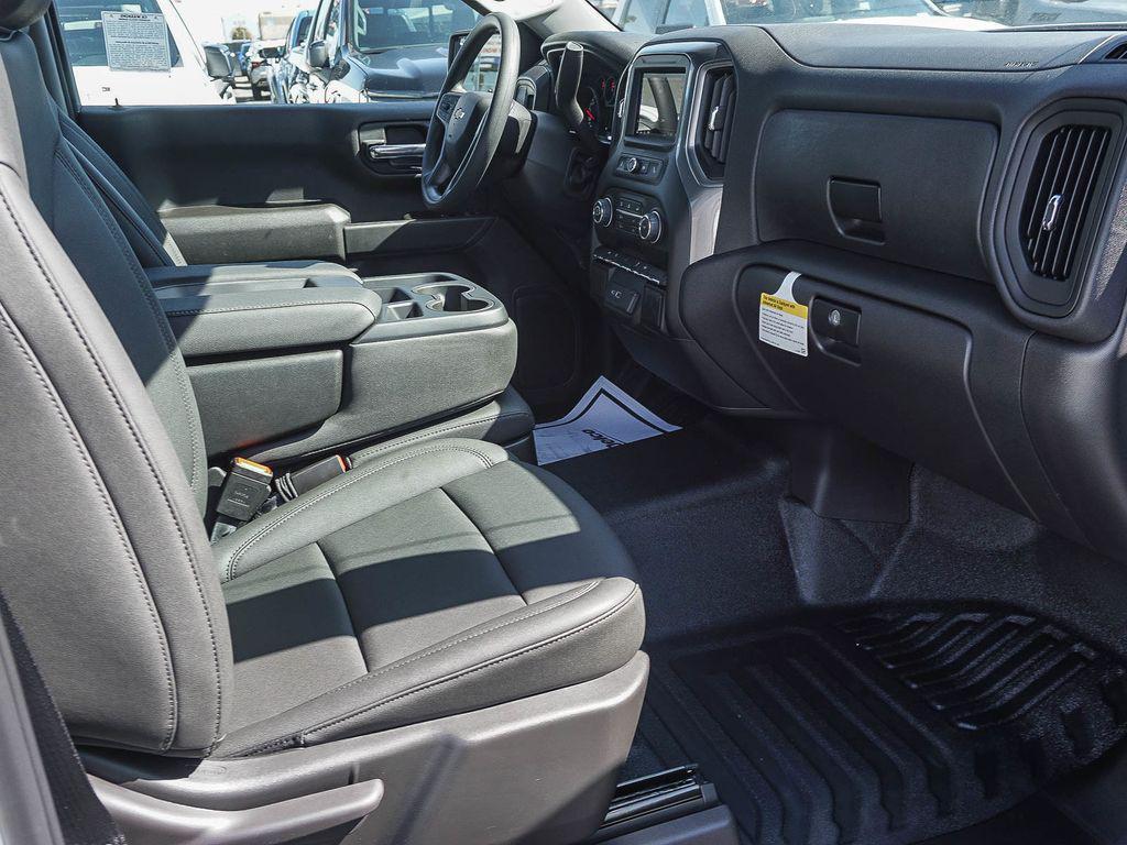 new 2026 Chevrolet Silverado 1500 car, priced at $29,115