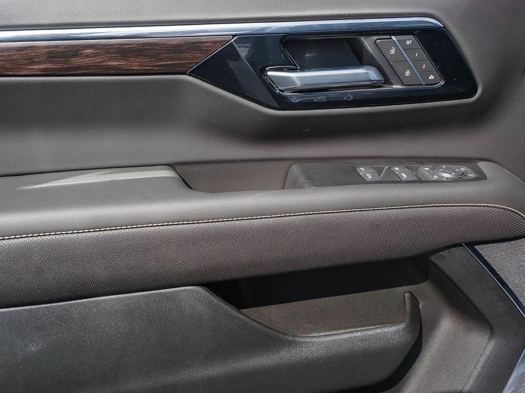 new 2026 Chevrolet Tahoe car, priced at $85,075