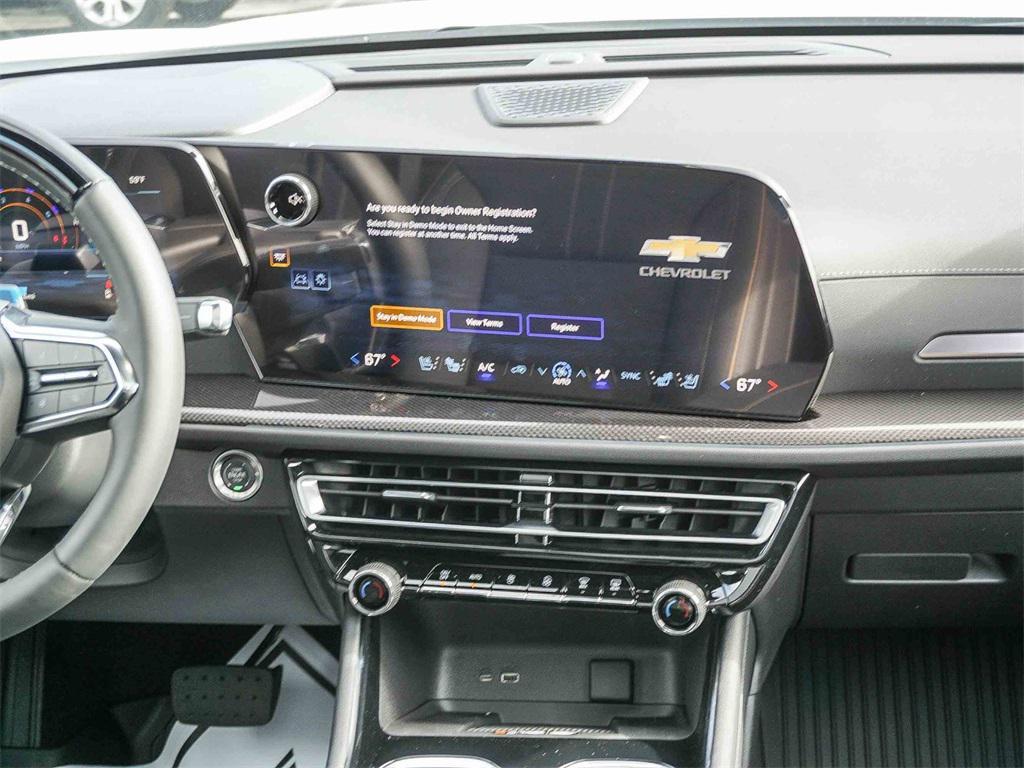 new 2026 Chevrolet Traverse car, priced at $56,210