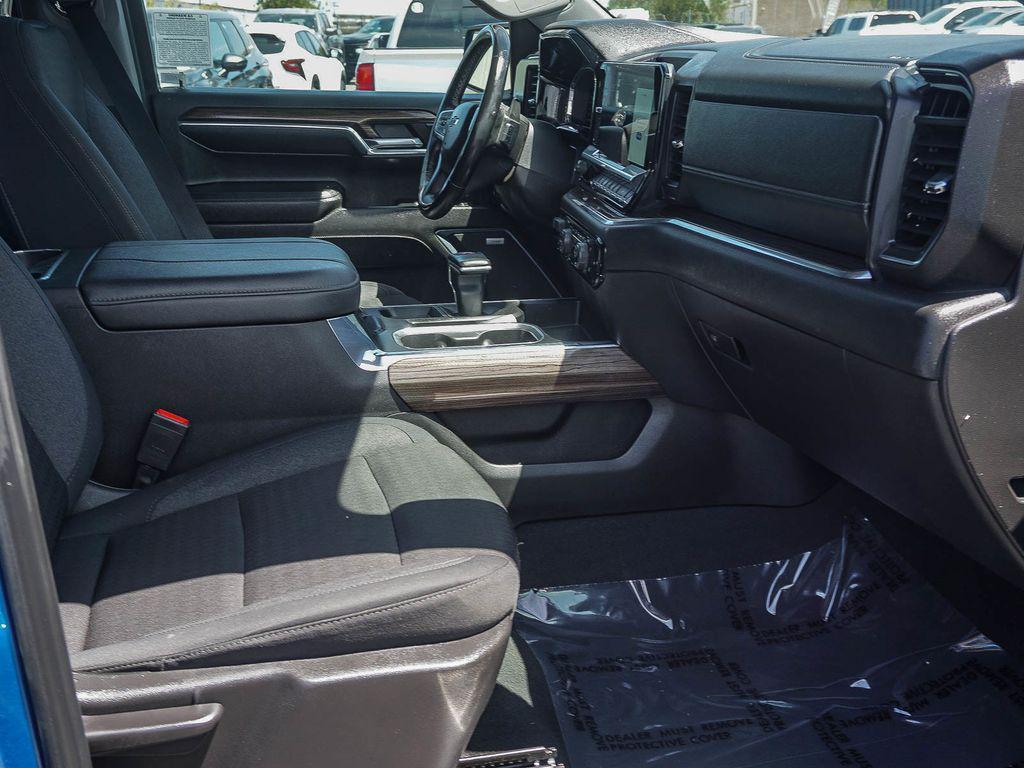 used 2024 Chevrolet Silverado 1500 car, priced at $48,986