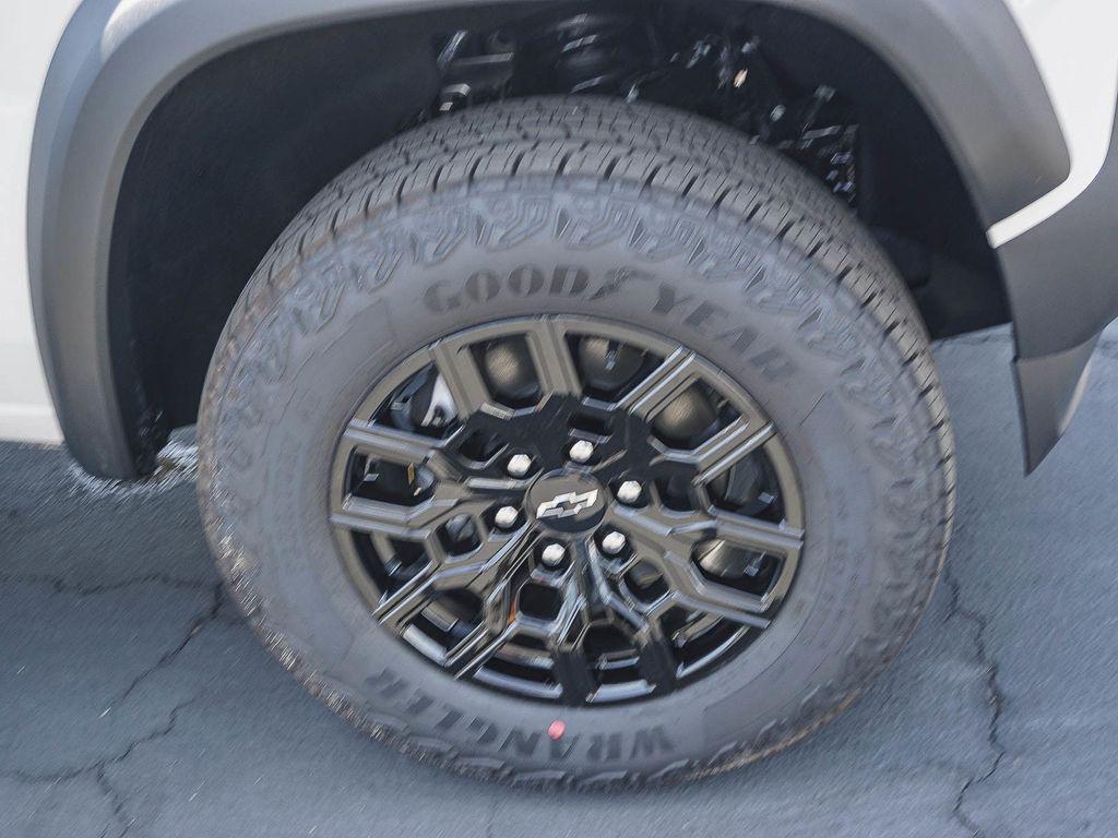 new 2026 Chevrolet Colorado car, priced at $41,470