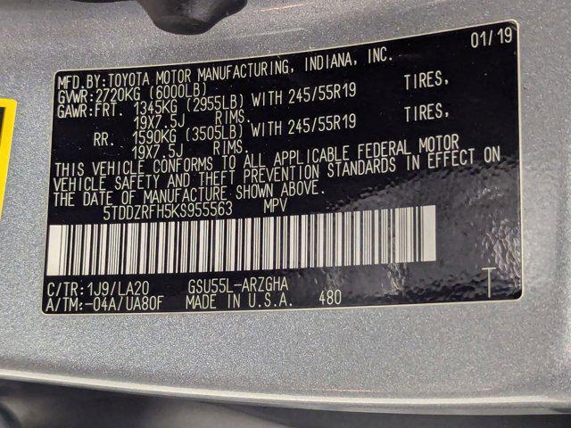 used 2019 Toyota Highlander car, priced at $25,999