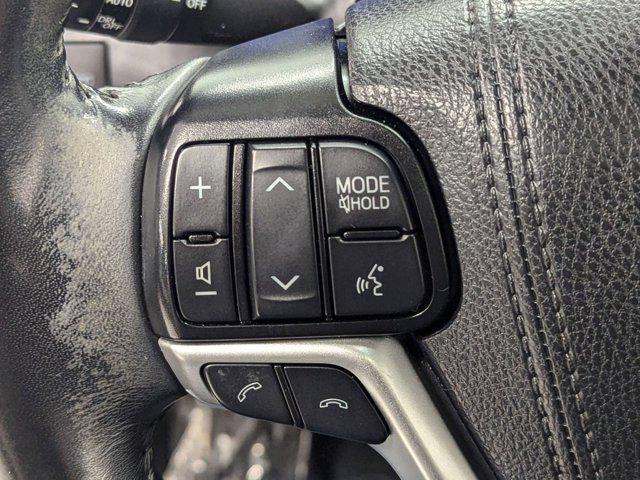 used 2019 Toyota Highlander car, priced at $25,999