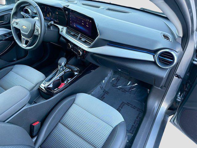 used 2025 Chevrolet Trax car, priced at $18,990