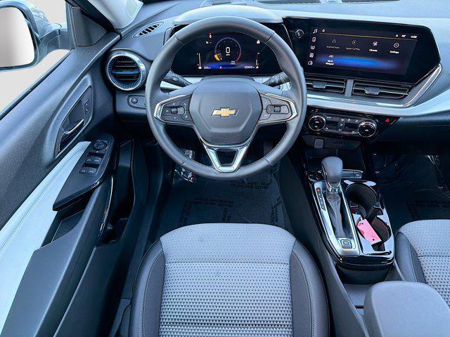 used 2025 Chevrolet Trax car, priced at $18,990