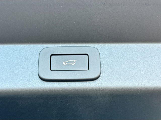 new 2026 Land Rover Range Rover Sport car, priced at $102,915