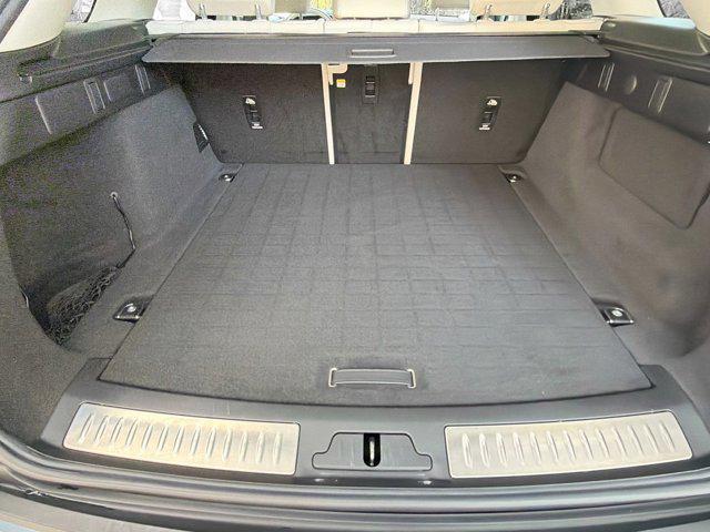 used 2022 Land Rover Range Rover Velar car, priced at $37,472