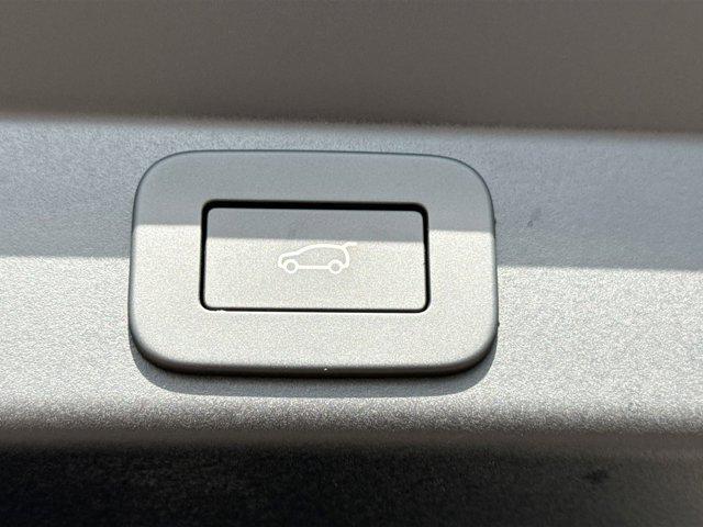 new 2026 Land Rover Range Rover Sport car, priced at $109,135