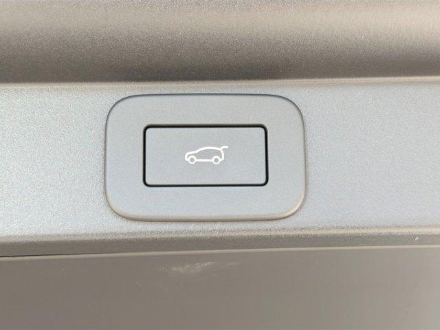 new 2026 Land Rover Range Rover car, priced at $160,105