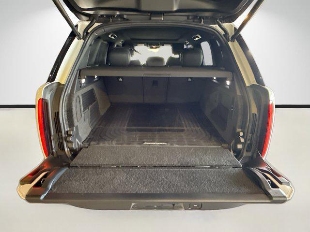 new 2026 Land Rover Range Rover car, priced at $165,470