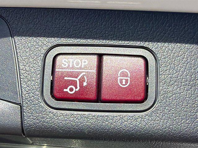 used 2021 Mercedes-Benz GLB 250 car, priced at $21,380