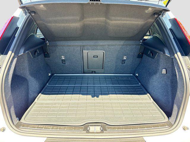 used 2025 Volvo XC40 car, priced at $35,998