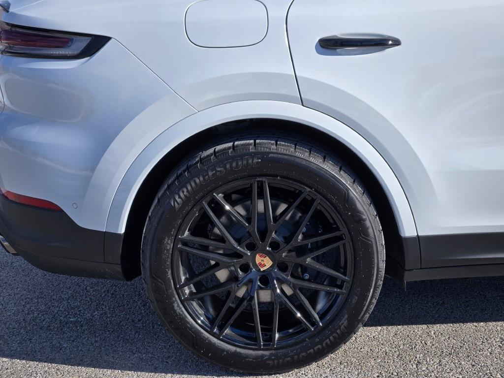 new 2026 Porsche Cayenne car, priced at $117,500
