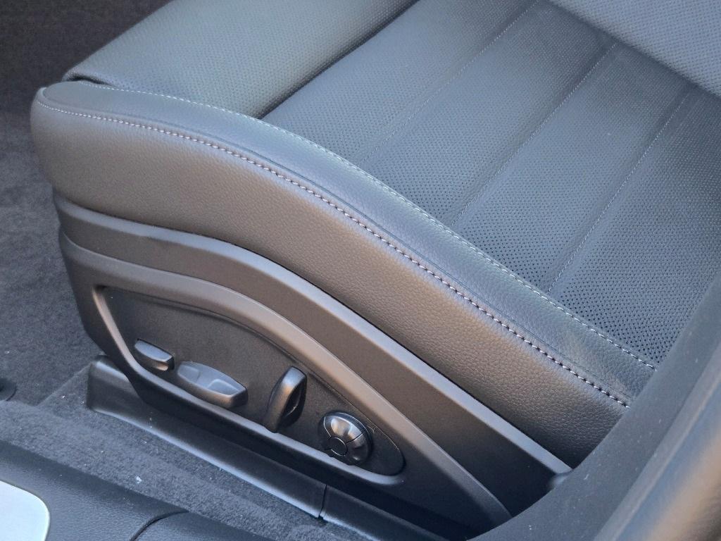 new 2026 Porsche Panamera car, priced at $140,830