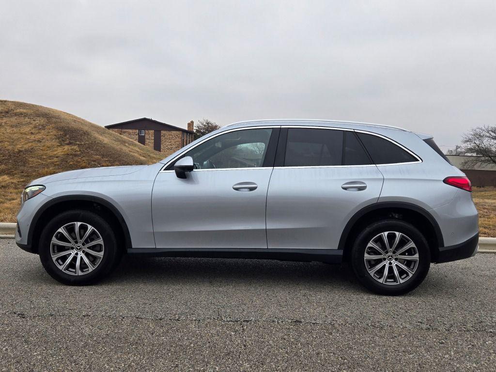 used 2023 Mercedes-Benz GLC 300 car, priced at $38,690