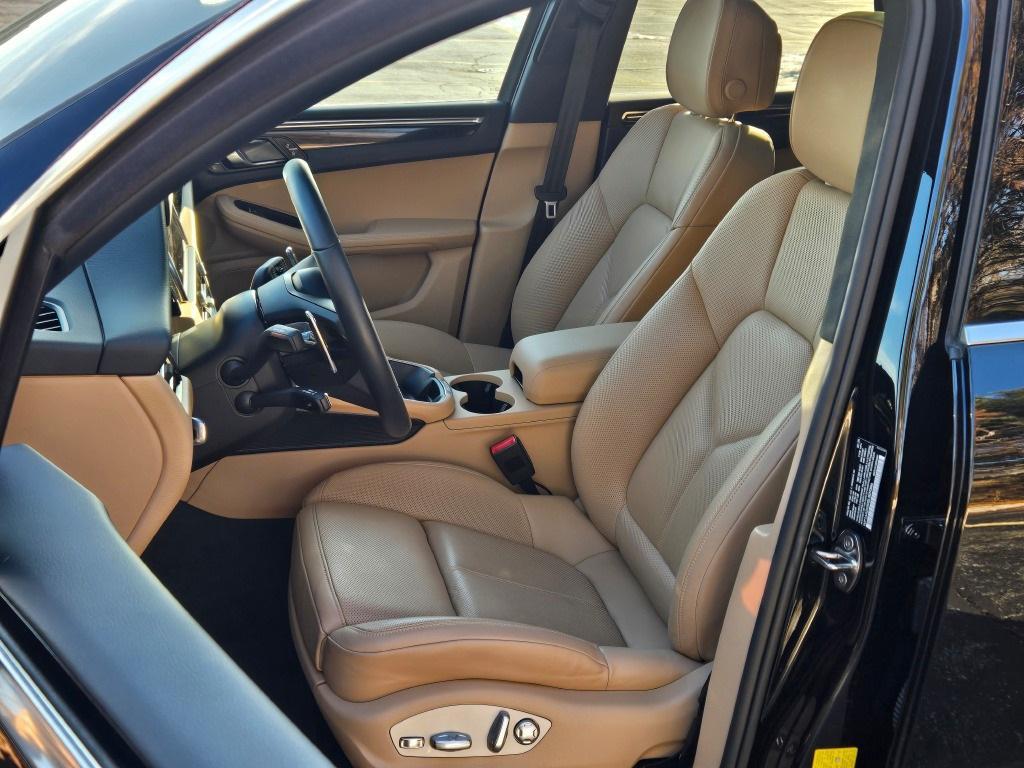 used 2025 Porsche Macan car, priced at $65,490