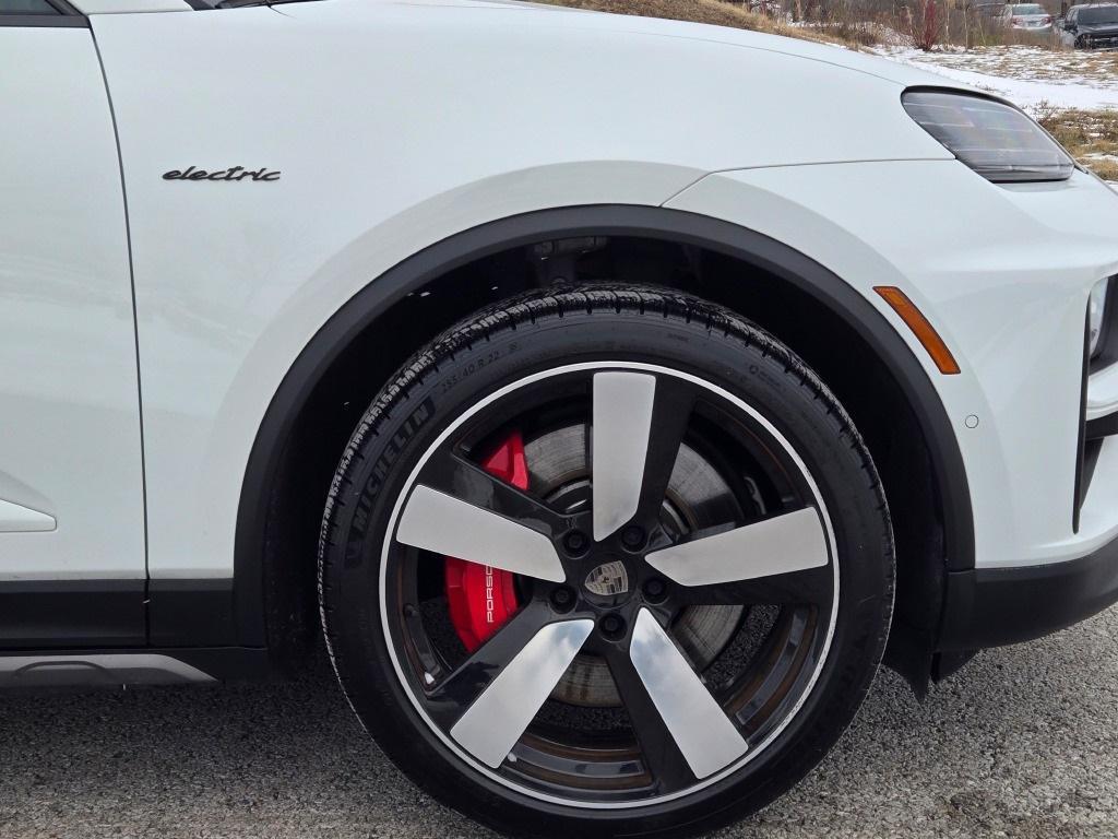 used 2025 Porsche Macan car, priced at $112,990