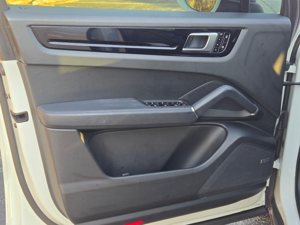 used 2020 Porsche Cayenne car, priced at $36,990