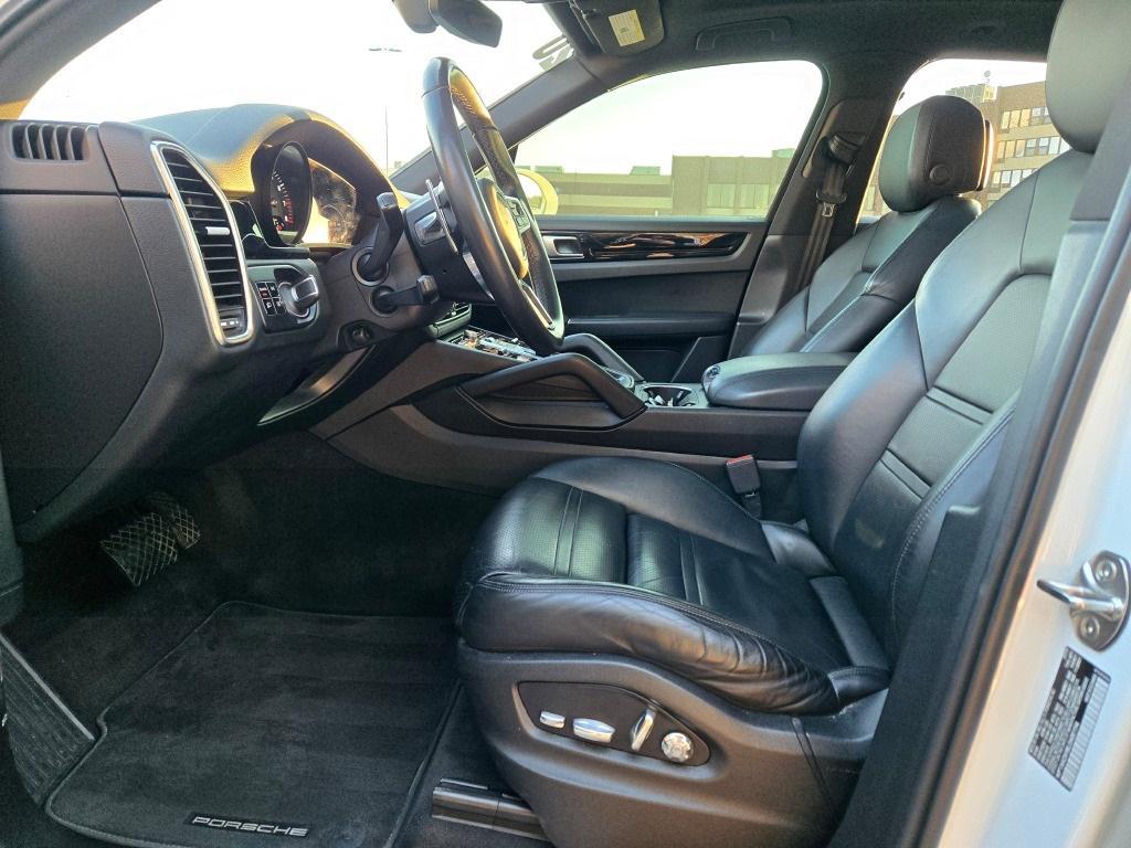 used 2020 Porsche Cayenne car, priced at $36,990