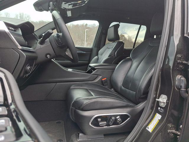 used 2024 Jeep Grand Cherokee car, priced at $45,094