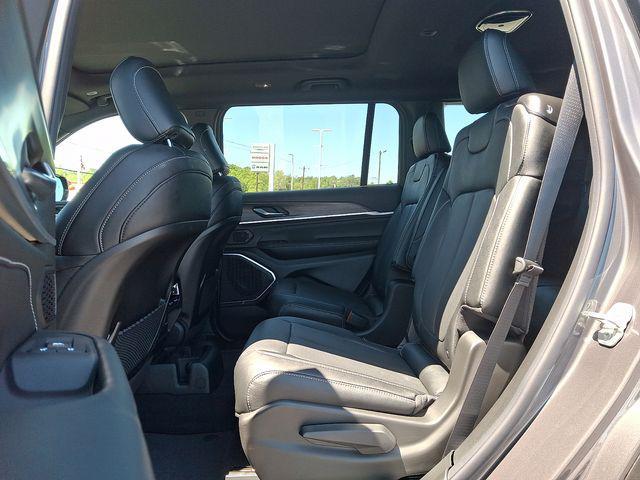 new 2026 Jeep Grand Cherokee L car, priced at $49,731