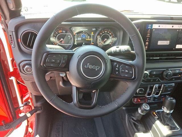 new 2025 Jeep Wrangler car, priced at $54,041