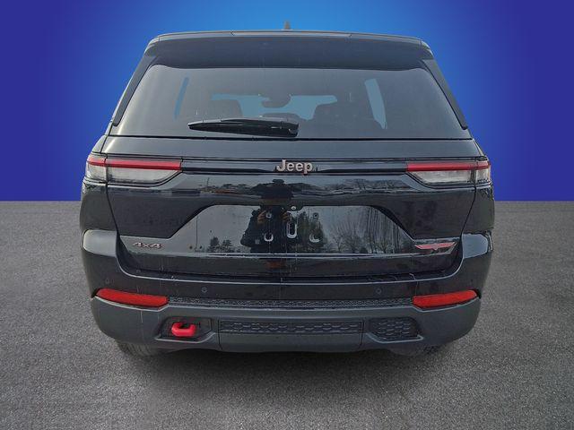 used 2022 Jeep Grand Cherokee car, priced at $32,500