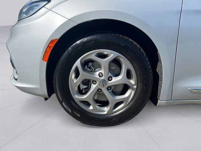 used 2023 Chrysler Pacifica car, priced at $27,745