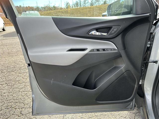 used 2023 Chevrolet Equinox car, priced at $21,899