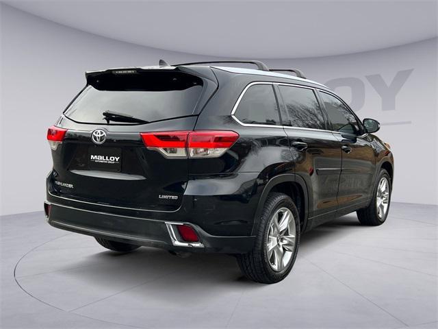 used 2018 Toyota Highlander car, priced at $15,998
