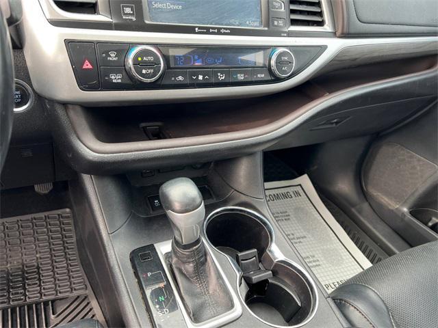 used 2018 Toyota Highlander car, priced at $15,998