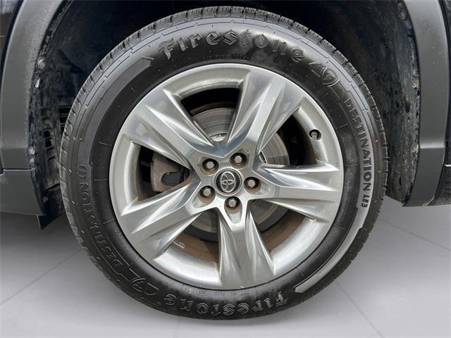 used 2018 Toyota Highlander car, priced at $15,998