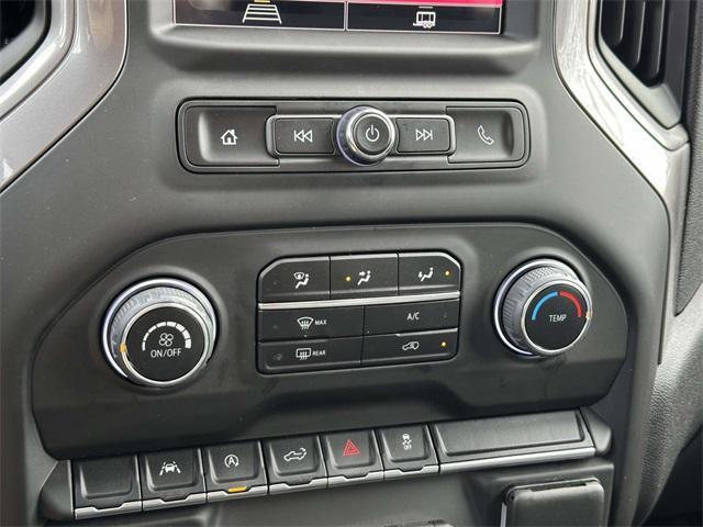 used 2024 Chevrolet Silverado 1500 car, priced at $38,615