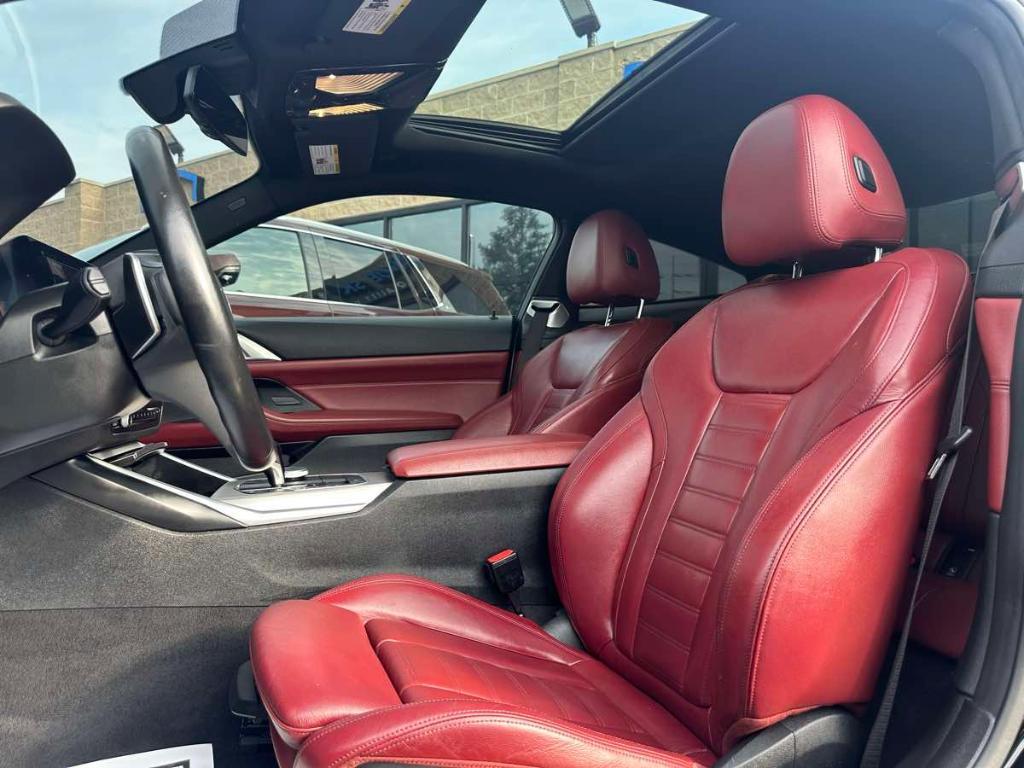BMW 4 Series view 16