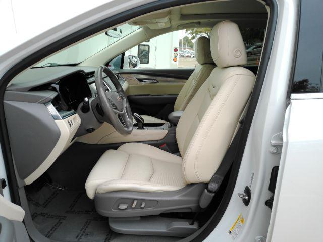 used 2017 Cadillac XT5 car, priced at $16,499