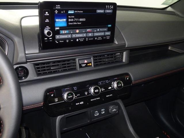 new 2025 Honda Pilot car, priced at $50,950