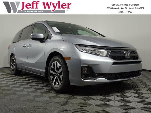 new 2026 Honda Odyssey car, priced at $44,290