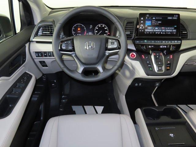 new 2026 Honda Odyssey car, priced at $42,683